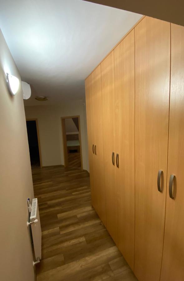 Barand Apartman Эгер Экстерьер фото